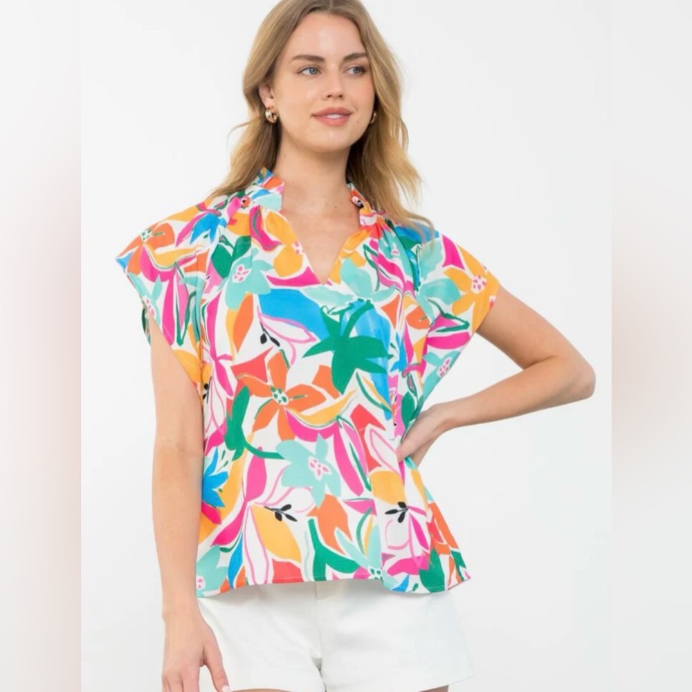Women’s THML Colorful Floral Blouse - boutique- size XS (oversized)